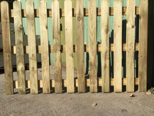 Round Top Pailing Panel